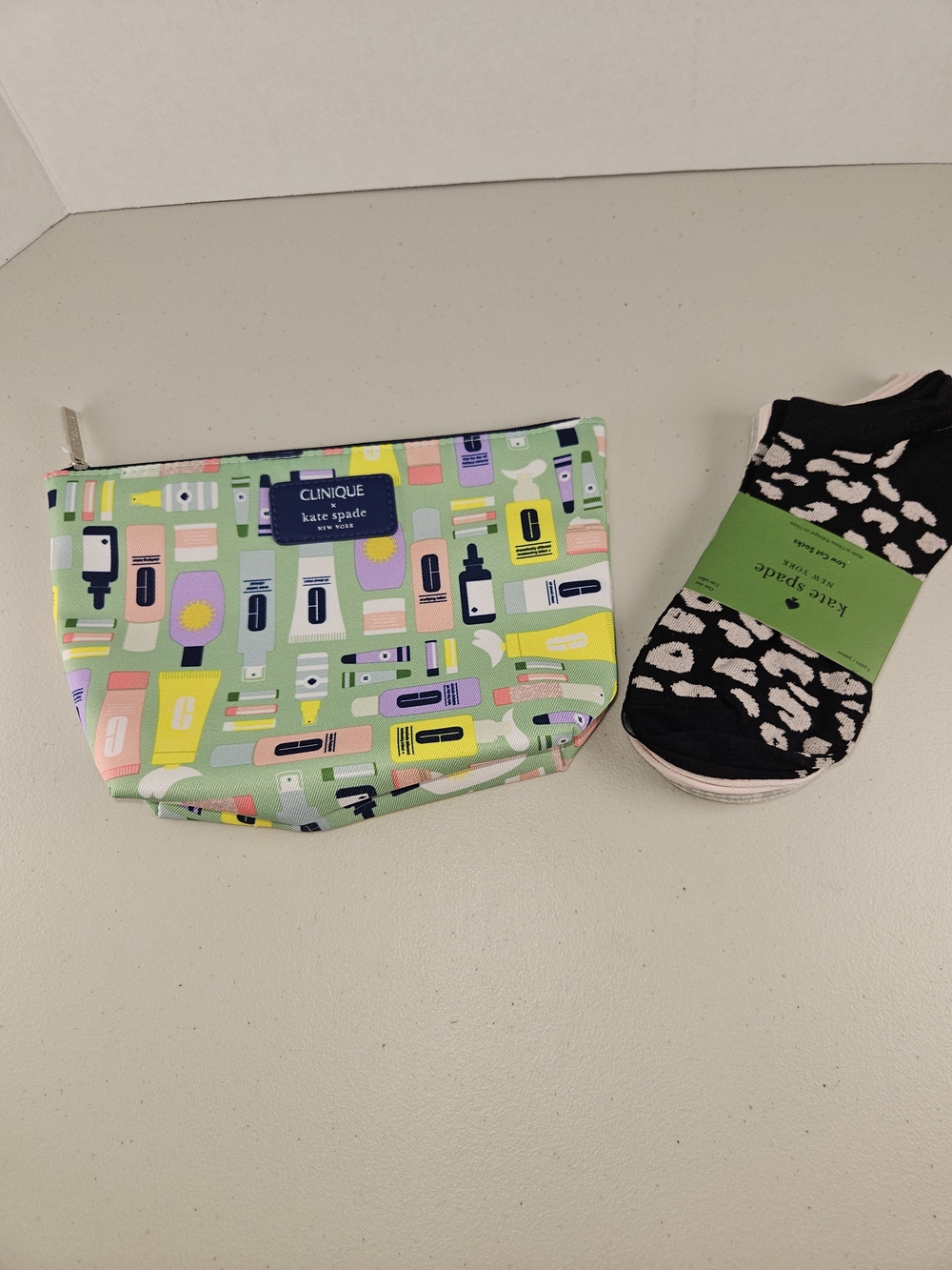 kate spade Bundle Clinique X Kate Spade Cosmetic Bag & Kate Spade Socks